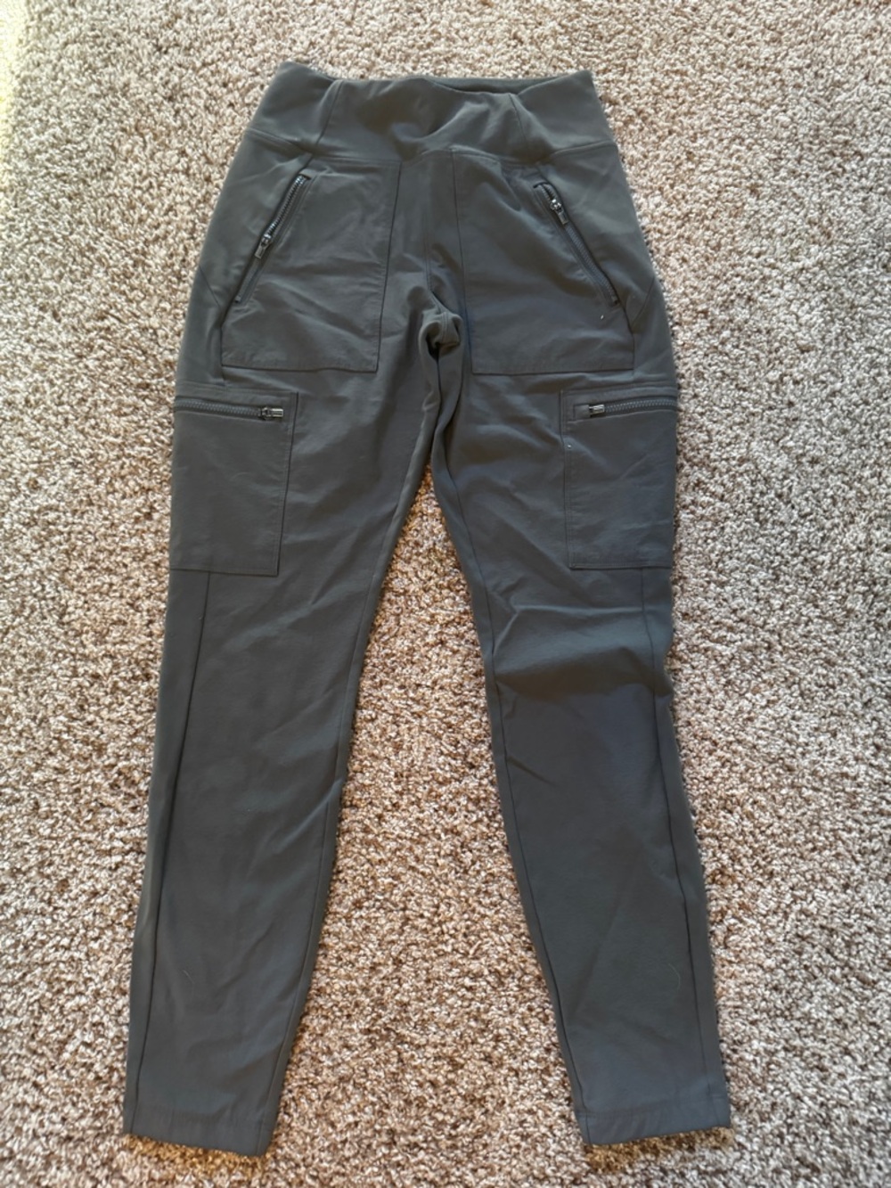 Athleta Headlands Hybrid Cargo Leggings - Size 0P - Grey